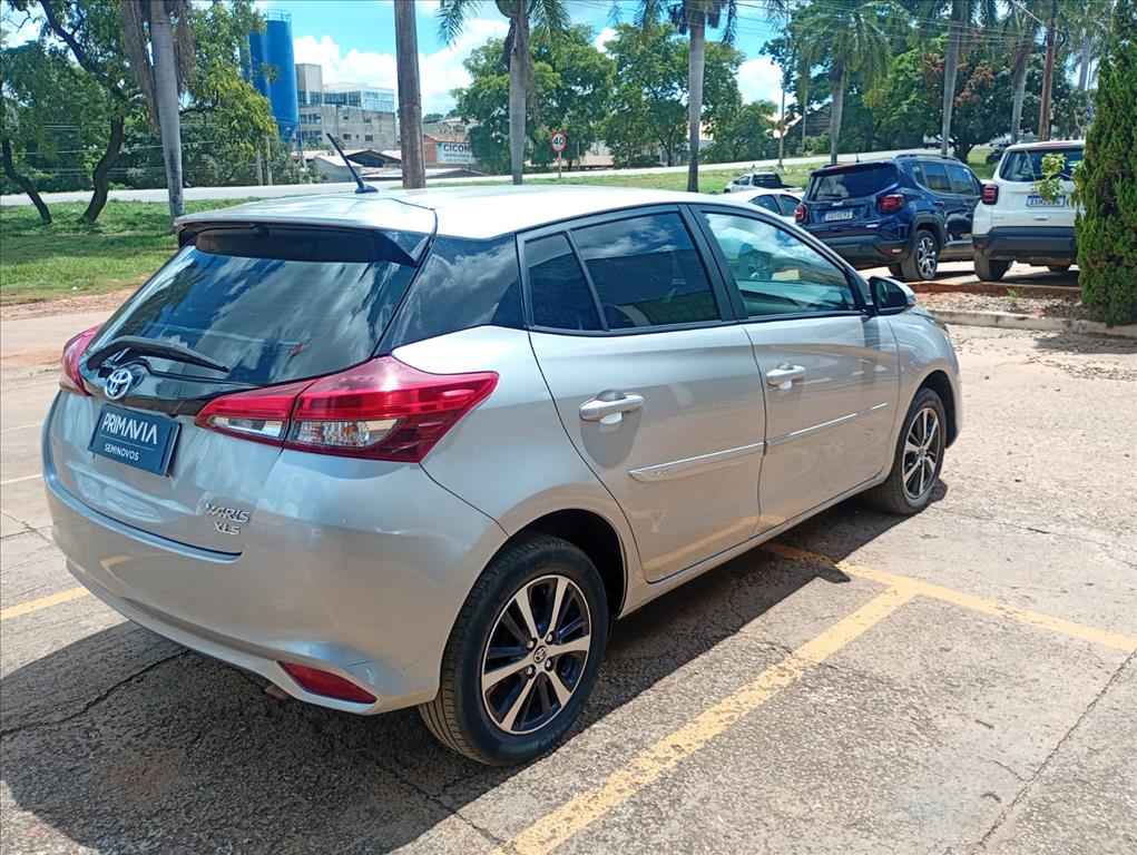 YARIS 1.5 16V FLEX SEDAN XLS CONNECT MULTIDRIVE7