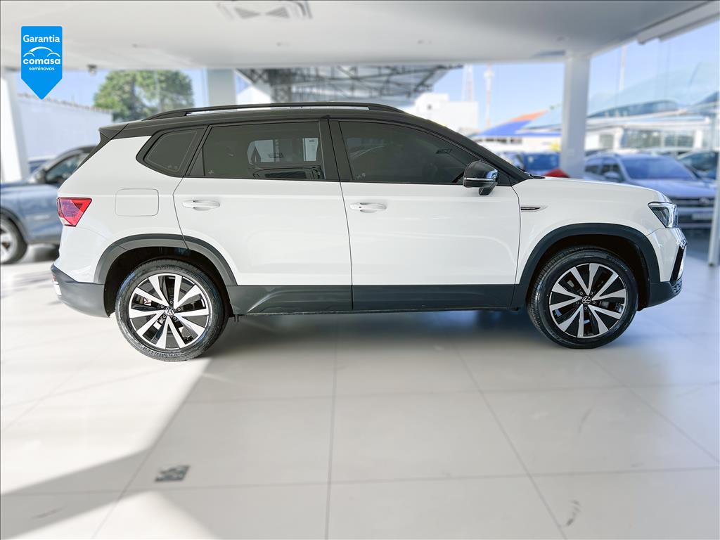 TAOS 1.4 250 TSI TOTAL FLEX COMFORTLINE AUTOMÁTICO3