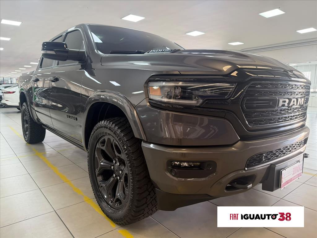 1500 5.7 V8 GASOLINA LIMITED NIGHT EDITION CD 4X4 AUTOMÁTICO2