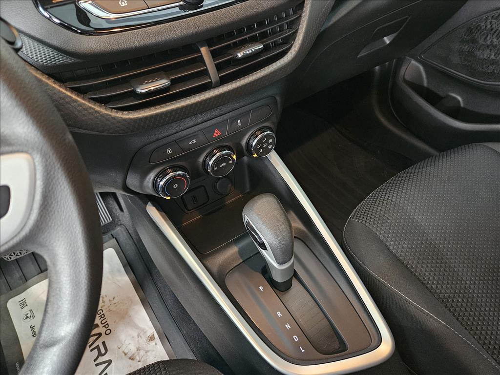 ONIX PLUS 1.0 TURBO FLEX LT AUTOMÁTICO10