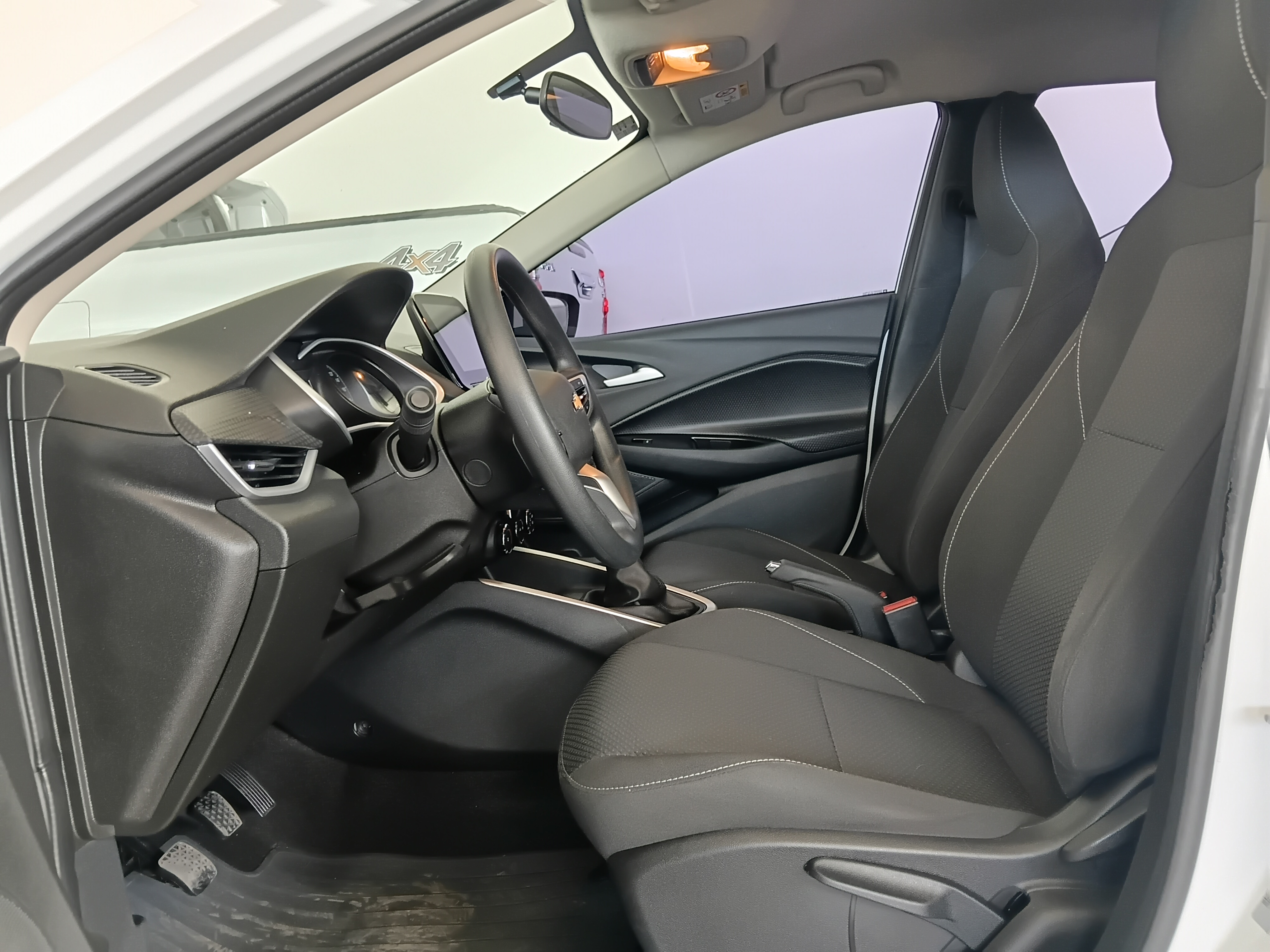 Chevrolet Onix 1.0 Turbo Flex LT Manual - foto 11