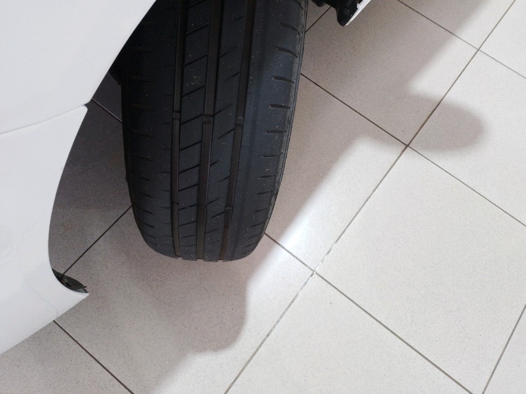 Peugeot-208-1.0 FIREFLY FLEX LIKE MANUAL