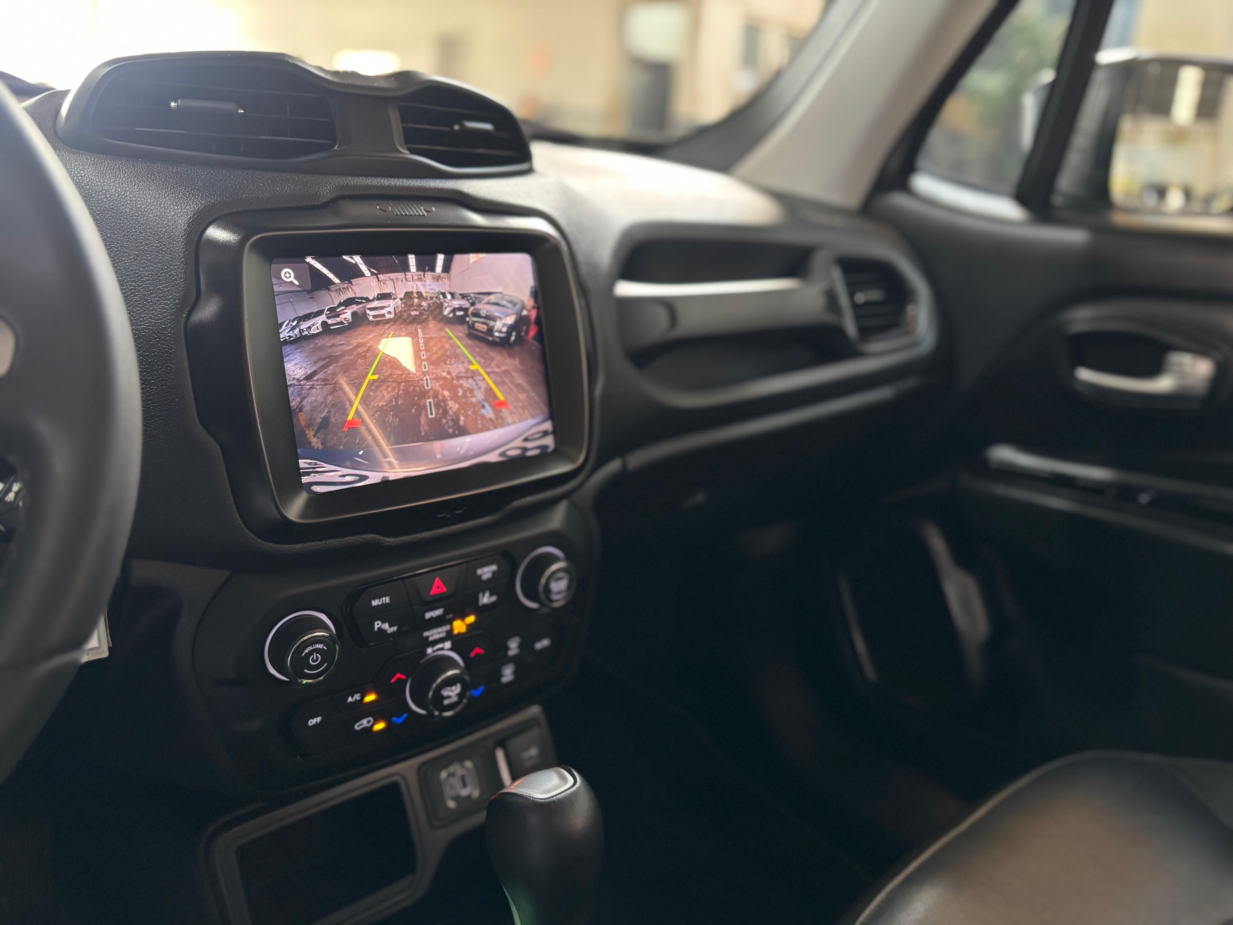 Jeep-RENEGADE-1.3 T270 TURBO FLEX LONGITUDE AT6