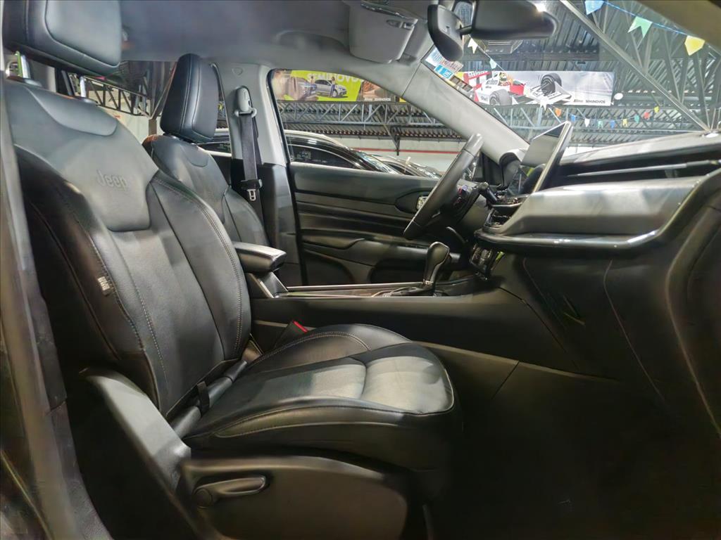 COMPASS 1.3 T270 TURBO FLEX LONGITUDE AT610