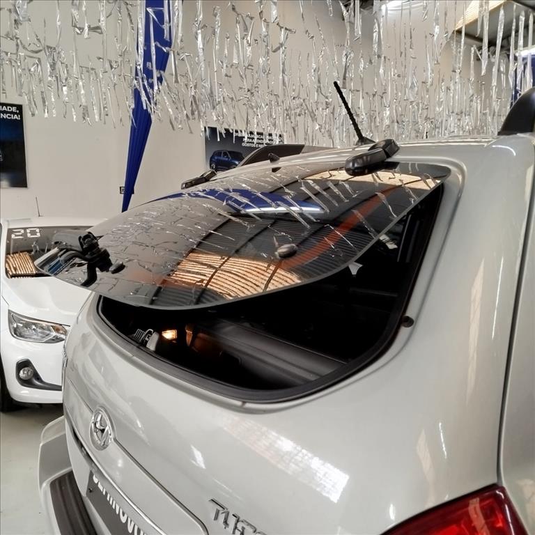 TUCSON 2.0 MPFI GL 16V 142CV 2WD GASOLINA 4P MANUAL