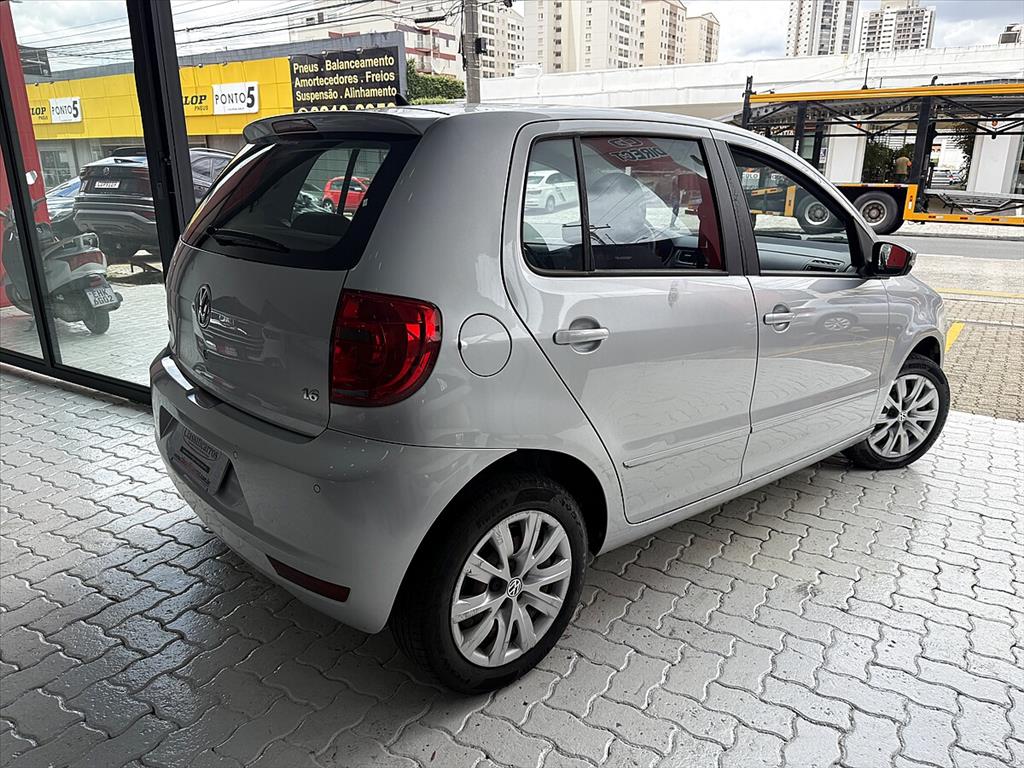 Volkswagen Fox - 1.6 MI 8V FLEX 4P MANUAL
