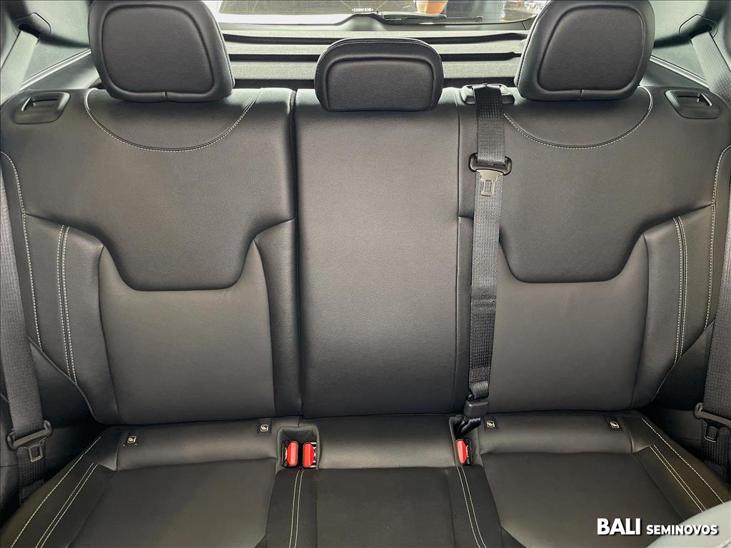 RENEGADE 1.3 T270 TURBO FLEX SAHARA AT619