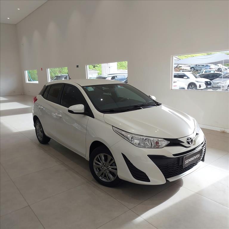 YARIS 1.3 16V FLEX XL MULTIDRIVE0