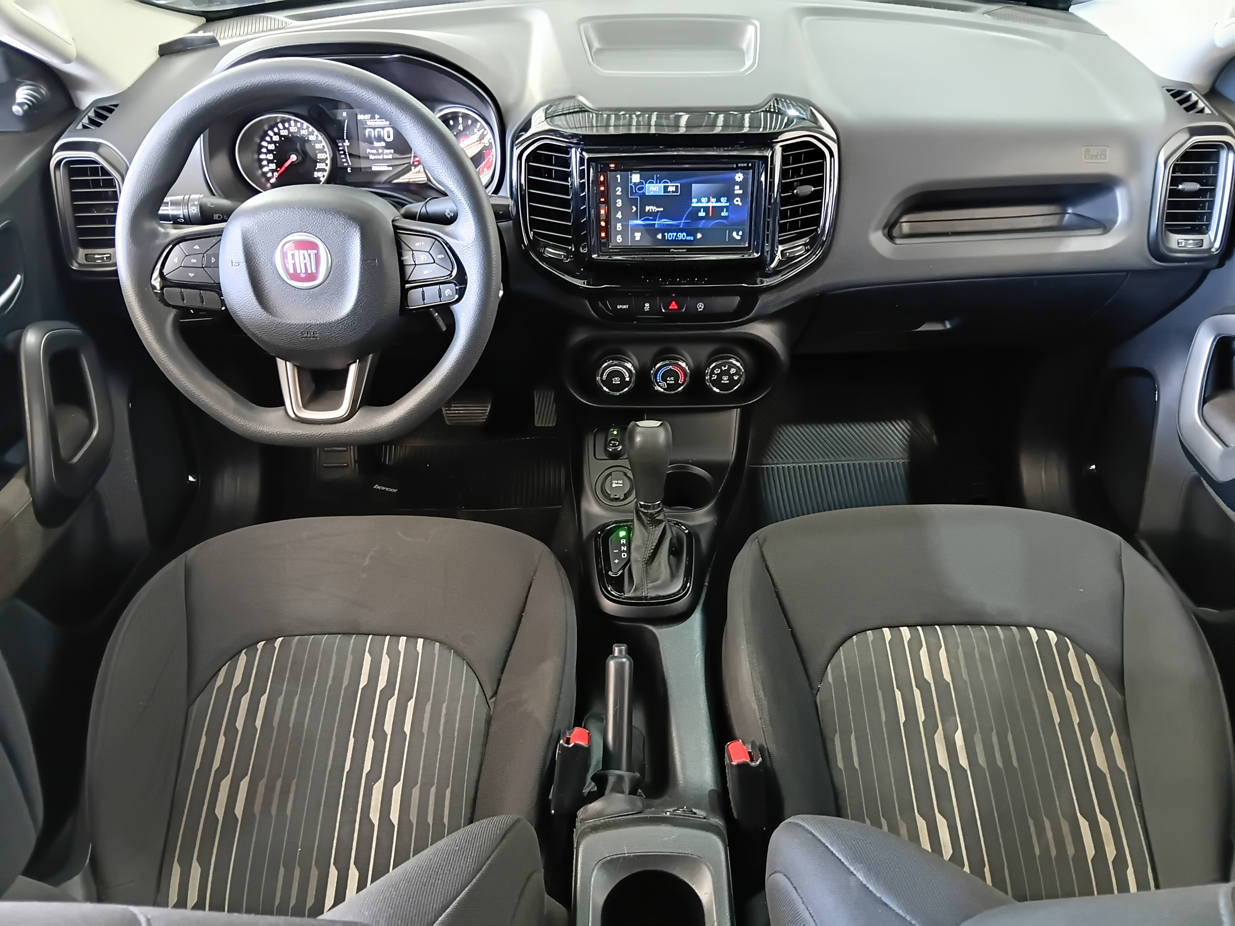 Fiat Toro 1.8 16V Evo Flex Endurance - foto 13