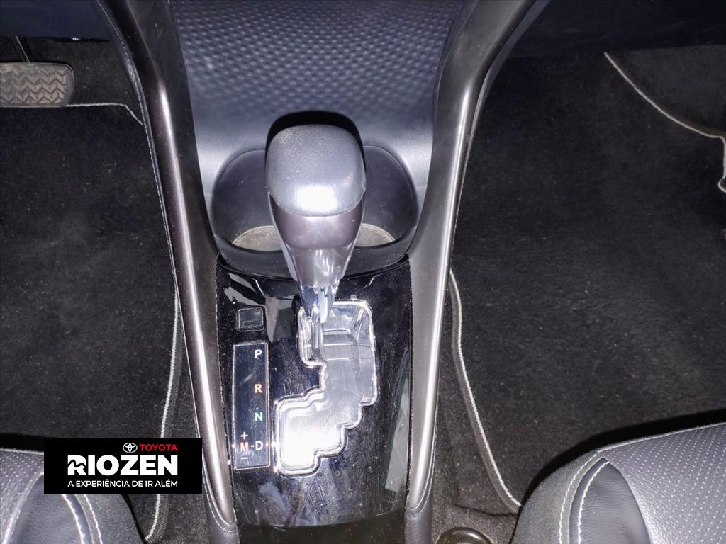 YARIS 1.5 16V FLEX SEDAN XLS CONNECT MULTIDRIVE15