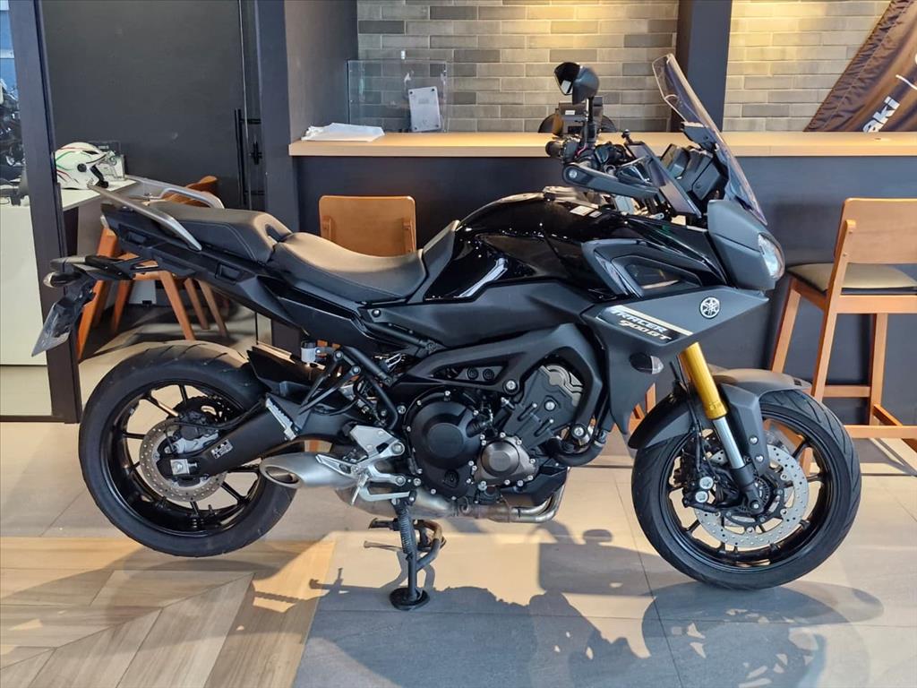 YAMAHA-MT-09-TRACER 900 GT