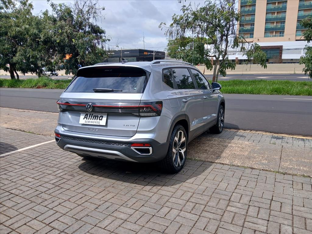 TAOS 1.4 250 TSI TOTAL FLEX HIGHLINE AUTOMÁTICO14