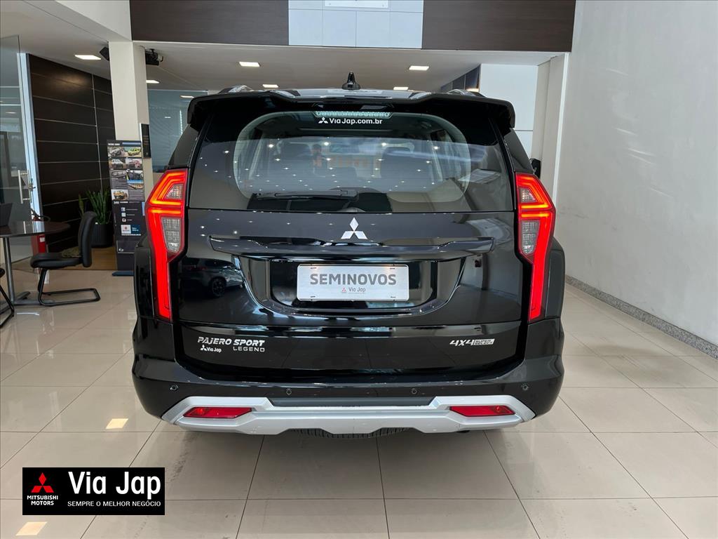 Mitsubishi-PAJERO SPORT-2.4 16V MIVEC TURBO DIESEL LEGEND AWD AUTOMÁTICO