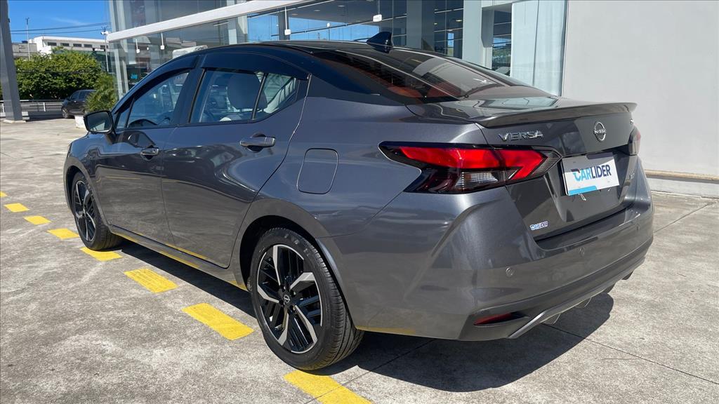 VERSA 1.6 16V FLEX EXCLUSIVE XTRONIC5