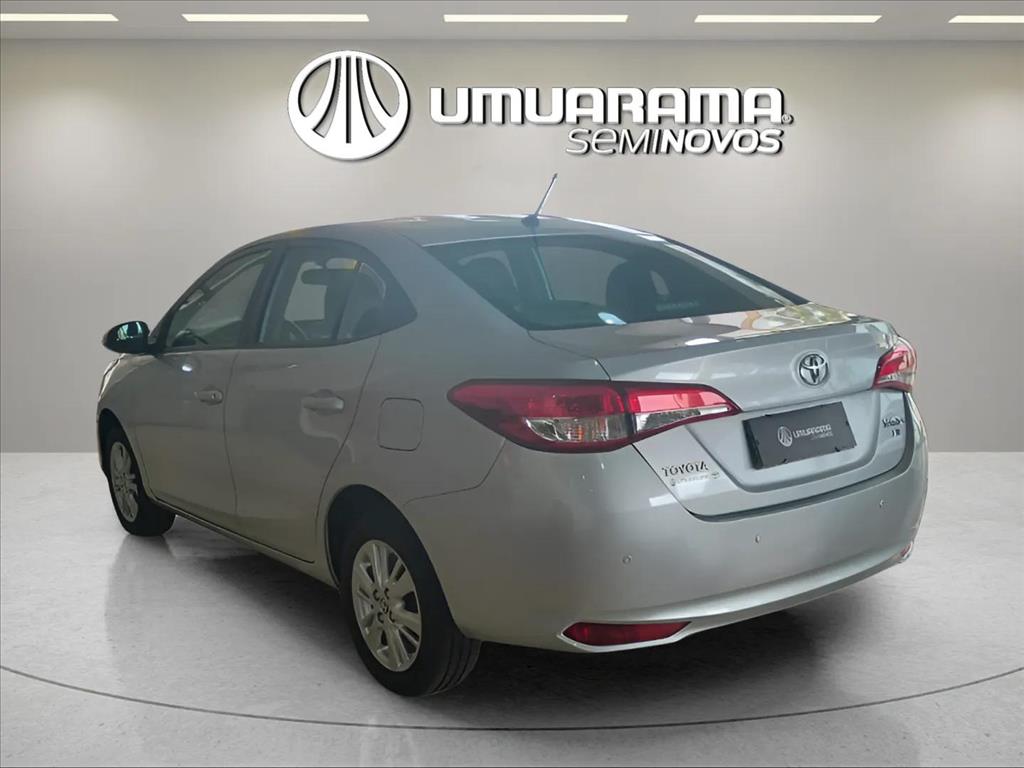 YARIS 1.5 16V FLEX SEDAN XL MANUAL4