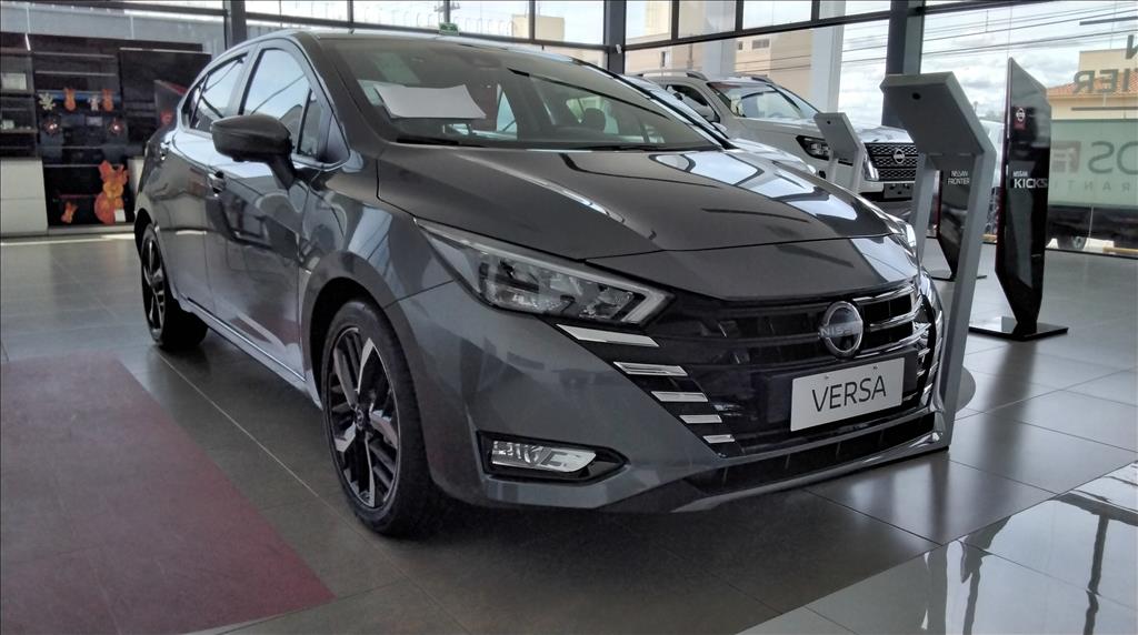 VERSA 1.6 16V FLEX EXCLUSIVE XTRONIC