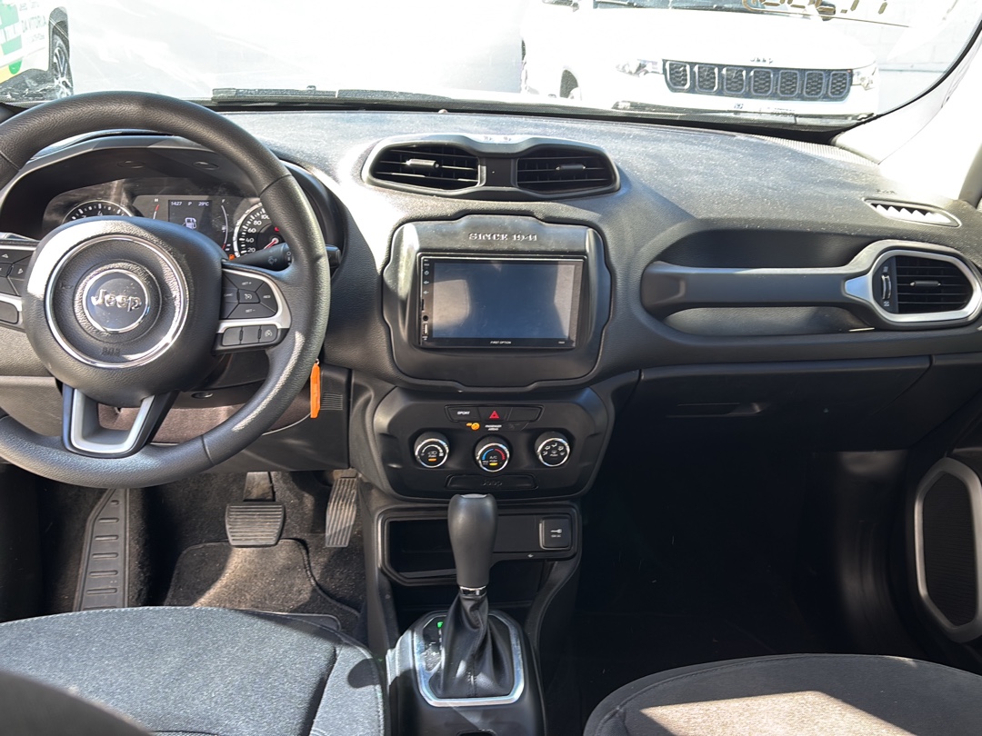 RENEGADE 1.8 16V FLEX 4P AUTOMÁTICO9