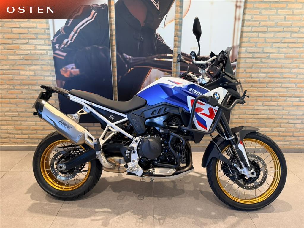 BMW Motorrad-F-900 GS TROPHY