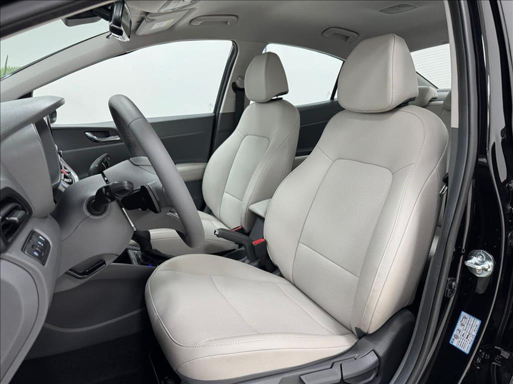 Hyundai-HB20S-1.0 TGDI FLEX PLATINUM AUTOMÁTICO