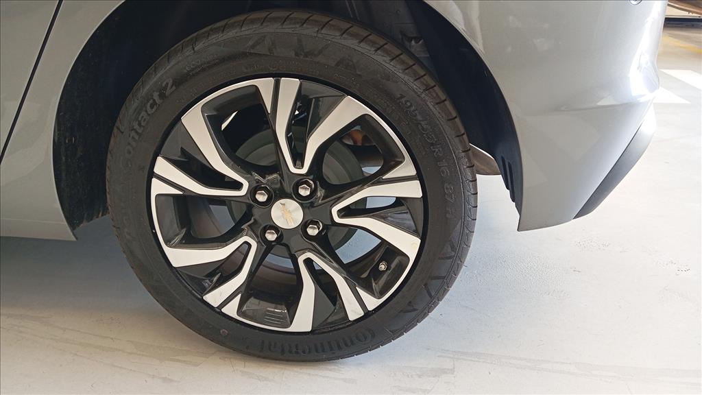 ONIX 1.0 TURBO FLEX PREMIER AUTOMÁTICO