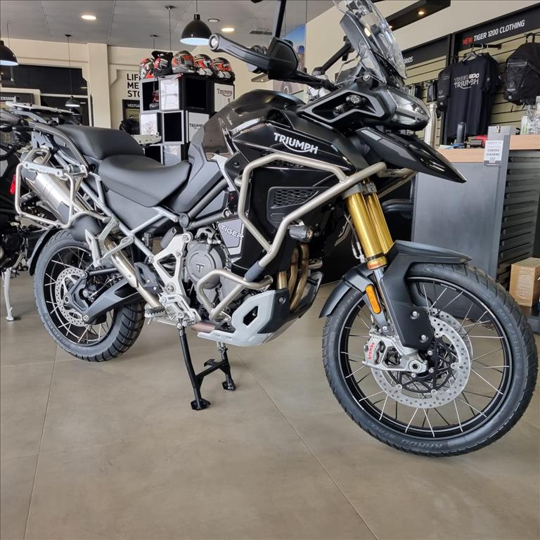 TRIUMPH-TIGER-1200 RALLY EXPLORER