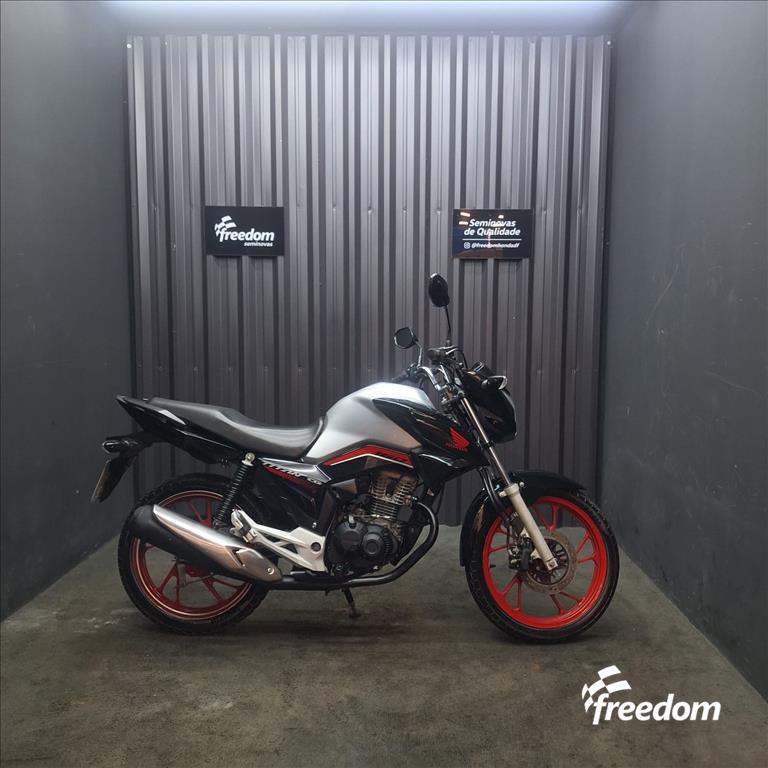 Moto HONDA do modelo CG 160 TITAN 2023/2023