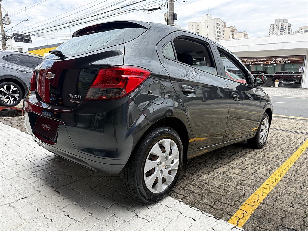 Chevrolet Onix - 1.4 MPFI LT 8V FLEX 4P MANUAL