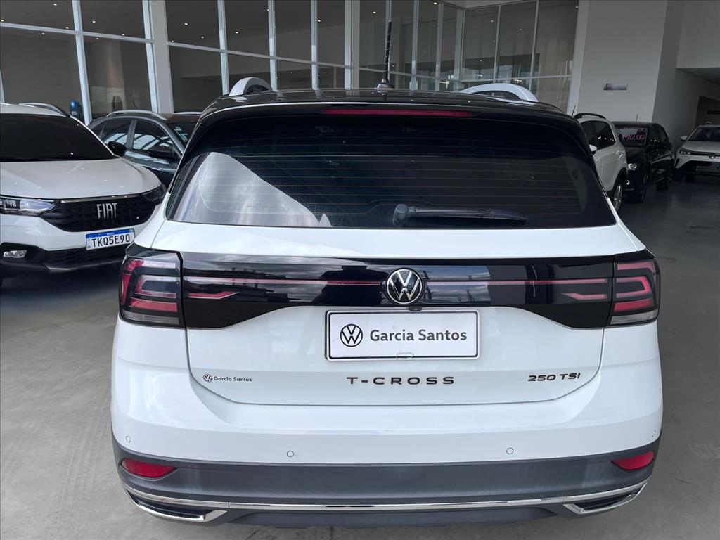 T-CROSS 1.4 250 TSI TOTAL FLEX HIGHLINE AUTOMÁTICO4