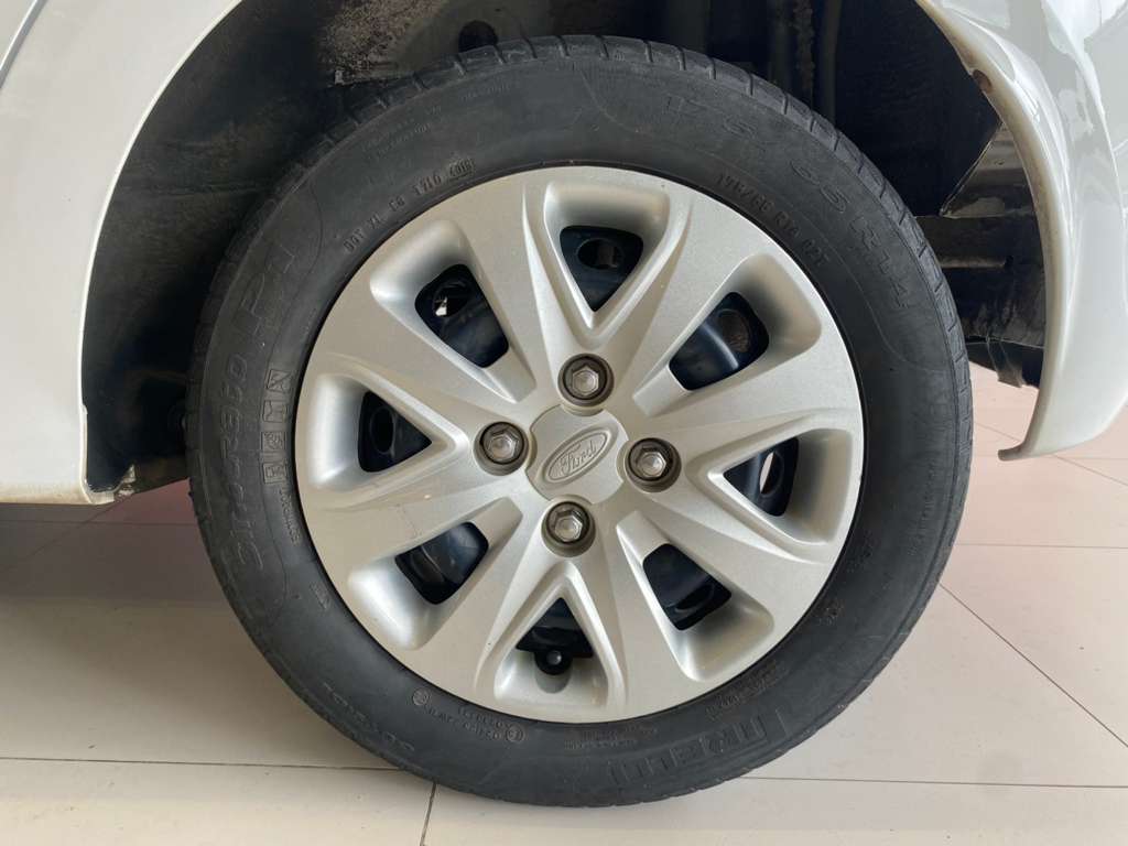 KA 1.0 TI-VCT FLEX SE MANUAL12 KA 1.0 TI-VCT FLEX SE MANUAL12