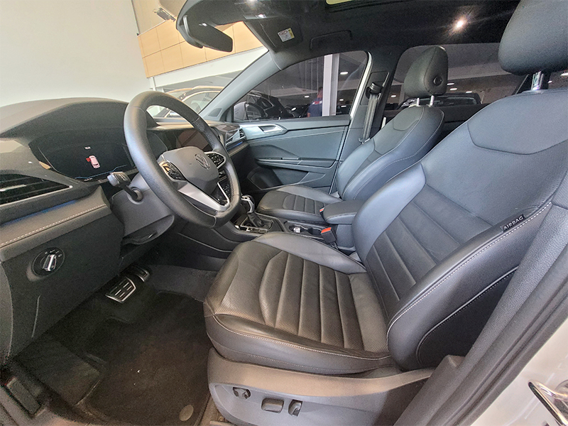 TAOS 1.4 250 TSI TOTAL FLEX HIGHLINE AUTOMÁTICO8