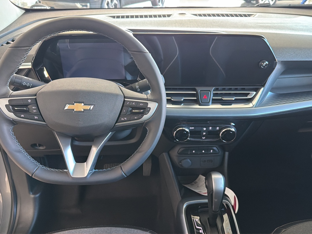 SPIN 1.8 LTZ 7L 8V FLEX 4P AUTOMÁTICO9