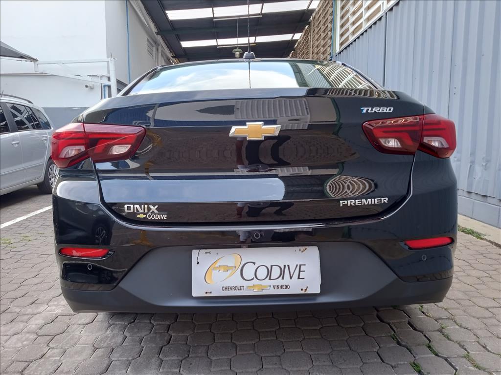 ONIX PLUS 1.0 TURBO FLEX PREMIER AUTOMÁTICO5