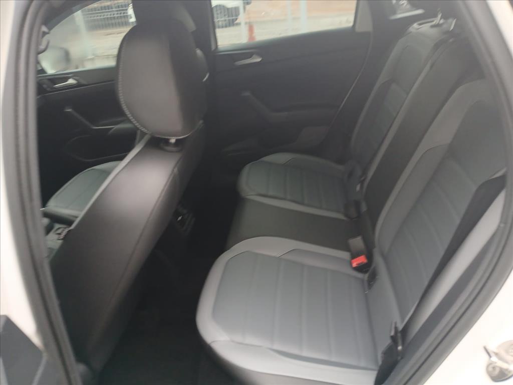 NIVUS 1.0 200 TSI TOTAL FLEX HIGHLINE AUTOMÁTICO8