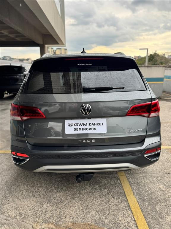 TAOS 1.4 250 TSI TOTAL FLEX HIGHLINE AUTOMÁTICO4