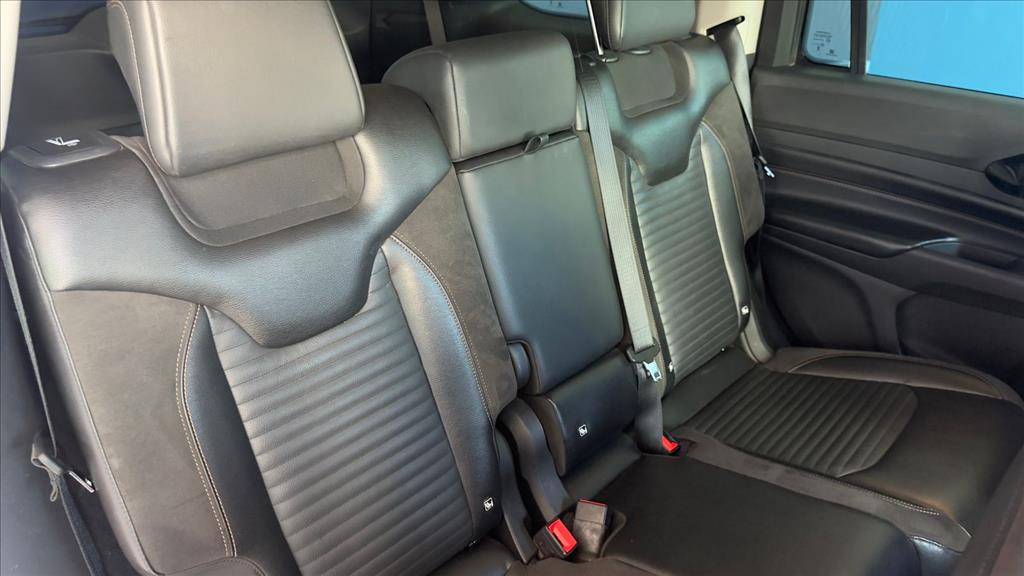 COMMANDER 1.3 T270 TURBO FLEX LIMITED AT6