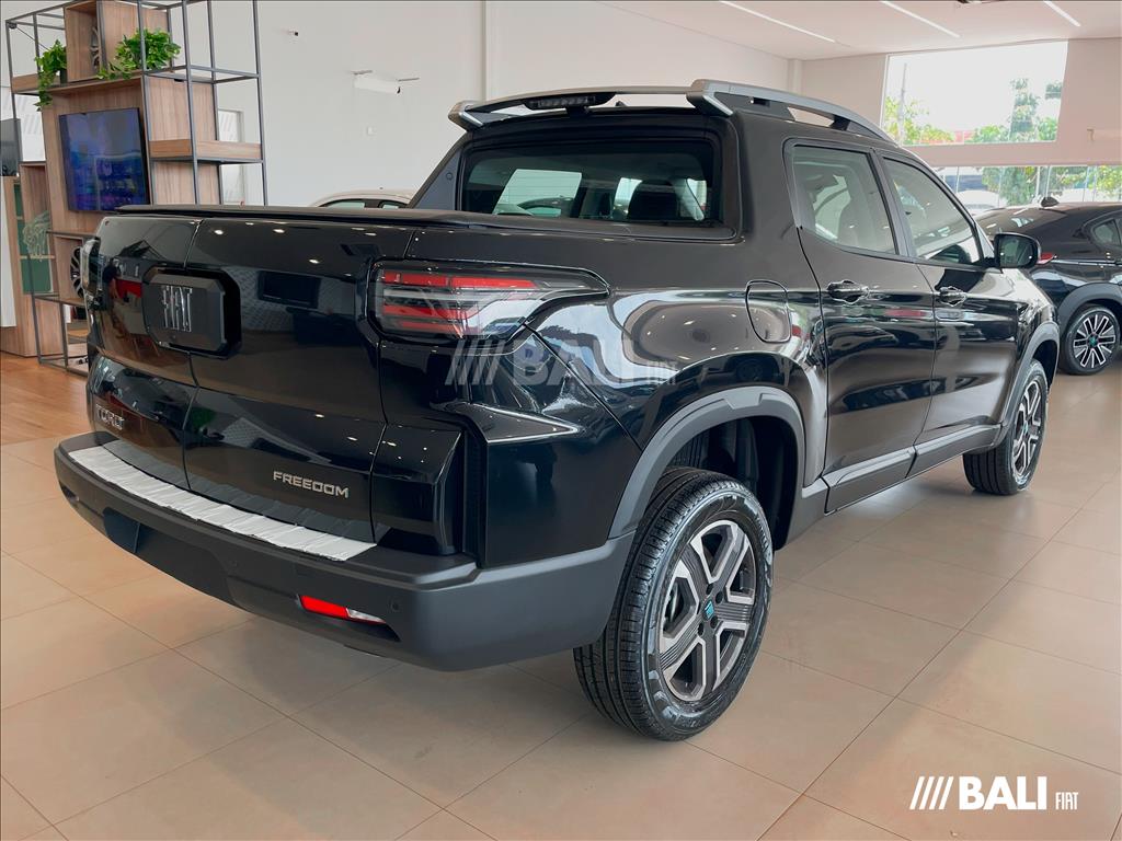 TORO 1.3 TURBO 270 FLEX FREEDOM AT63