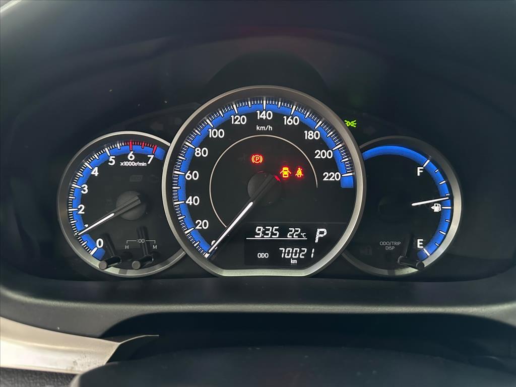 YARIS 1.3 16V FLEX XL LIVE MULTIDRIVE4