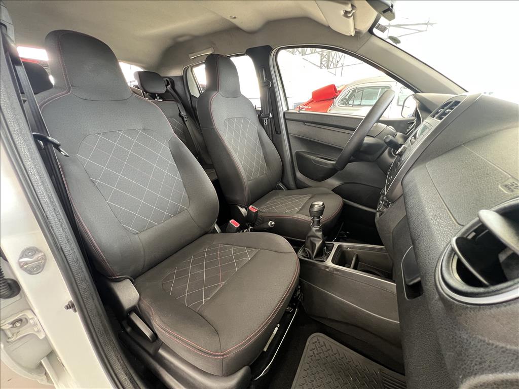 KWID 1.0 12V SCE FLEX ZEN MANUAL17