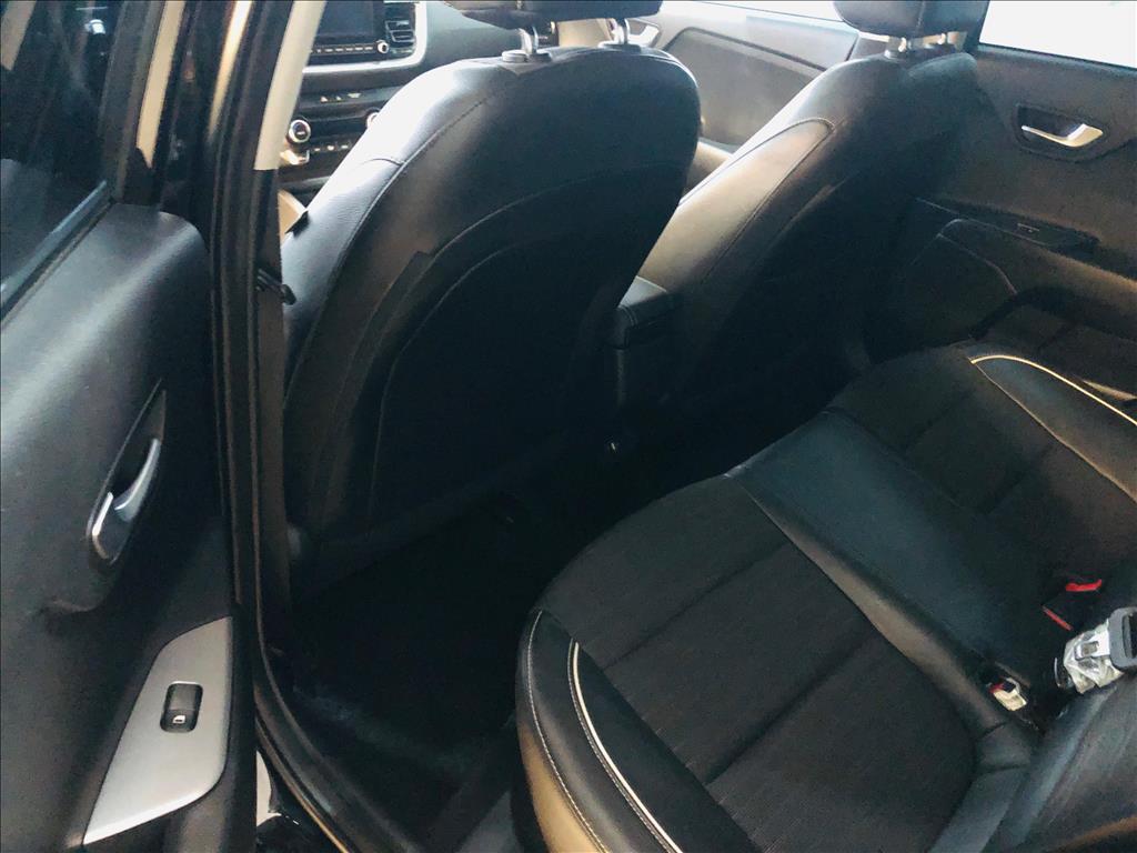 STONIC 1.0 TGDI MHEV SX AUTOMÁTICO9