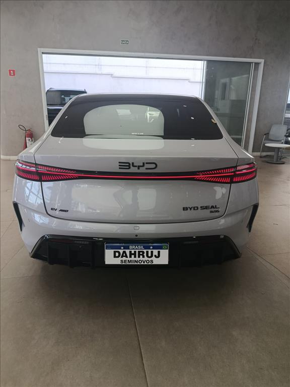 SEAL 82,5 KW ELÉTRICO AWD8