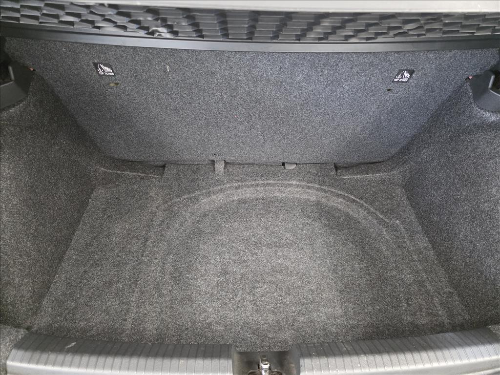 POLO 1.0 MPI ROCK IN RIO MANUAL12