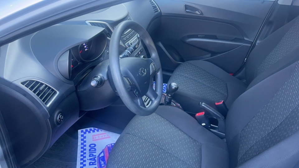 Hyundai-HB20-1.0 COMFORT PLUS 12V FLEX 4P MANUAL