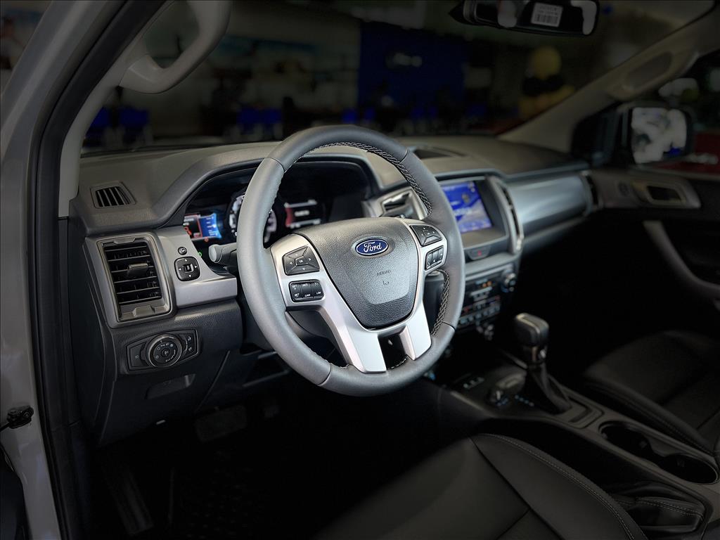 RANGER 3.2 XLT 4X4 CD 20V DIESEL 4P AUTOMÁTICO RANGER 3.2 XLT 4X4 CD 20V DIESEL 4P AUTOMÁTICO