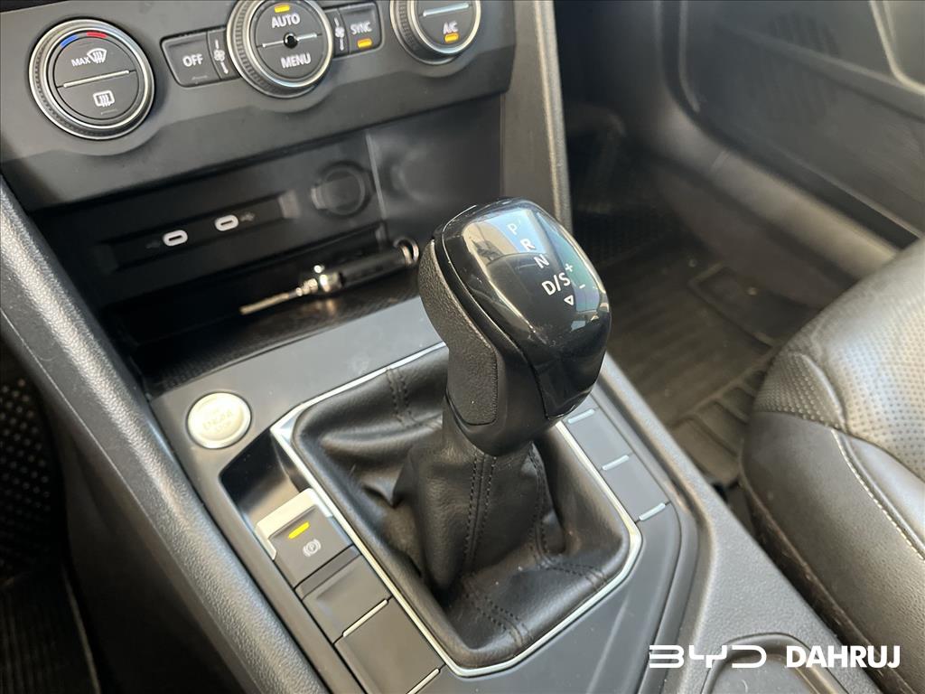 TAOS 1.4 250 TSI TOTAL FLEX COMFORTLINE AUTOMÁTICO9