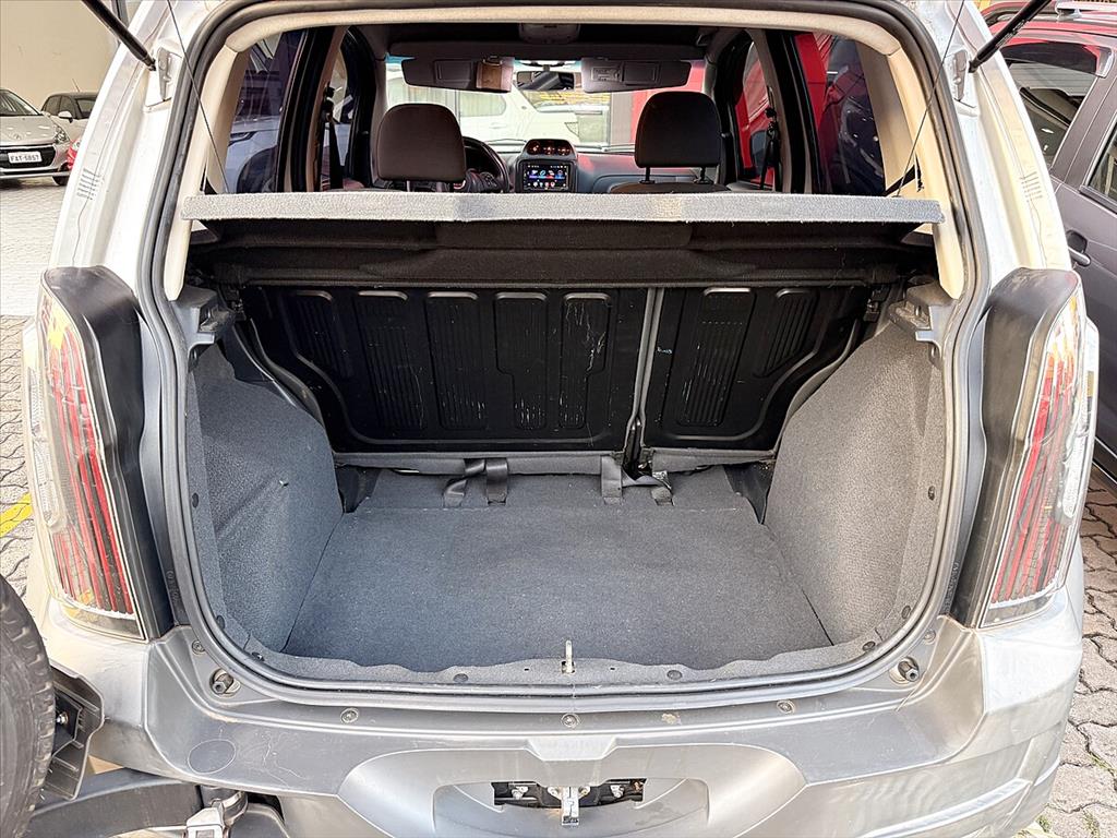 Fiat Idea - 1.8 MPI ADVENTURE 16V FLEX 4P MANUAL