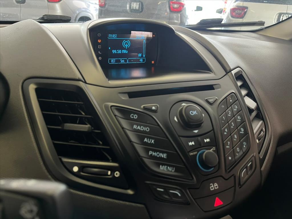 FIESTA 1.6 SE HATCH 16V FLEX 4P AUTOMÁTICO11