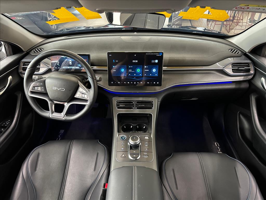 KING 1.5 DM-I PHEV GS AUTOMÁTICO6