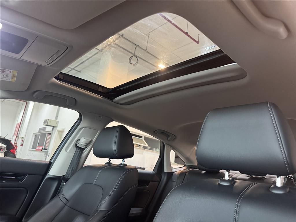 CIVIC 2.0 DI e:HEV TOURING e-CVT14