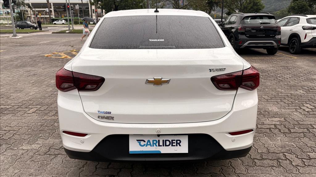 ONIX PLUS 1.0 TURBO FLEX PREMIER AUTOMÁTICO3