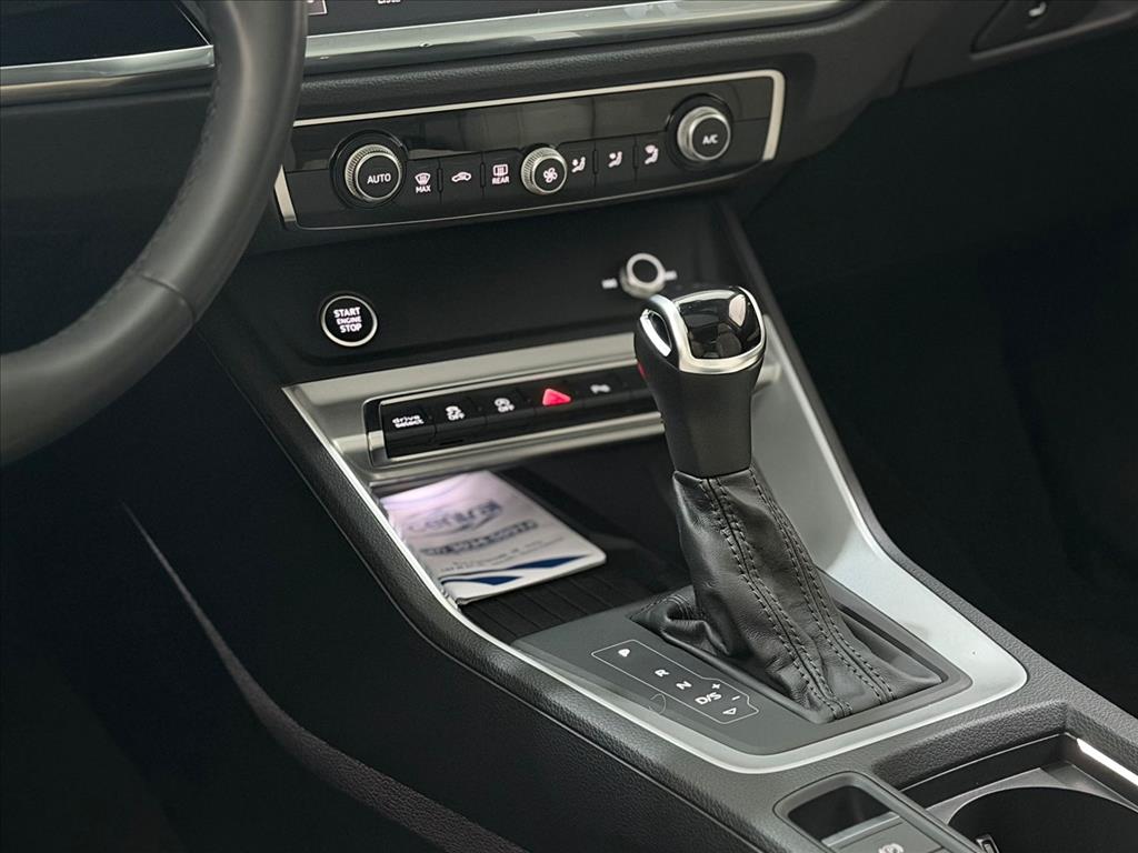 Q3 2.0 40 TFSI GASOLINA PERFORMANCE QUATTRO TIPTRONIC8